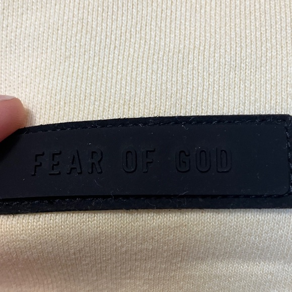 NWT Essentials Fear of God Men's Yellow Crew Sweater - Picture 8 of 10